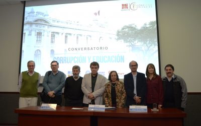 Consigna organiza con éxito Conversatorio que reflexiona sobre la corrupción en el Perú